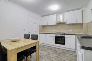 Kitchen/Diner- click for photo gallery